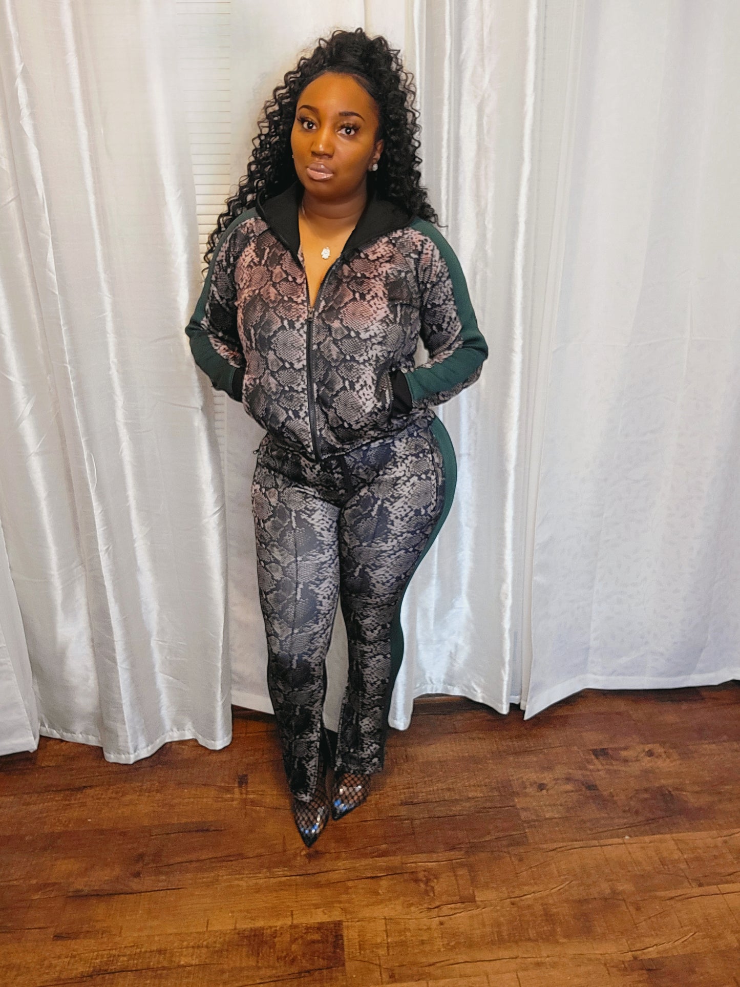 "Diva" Jogger Set