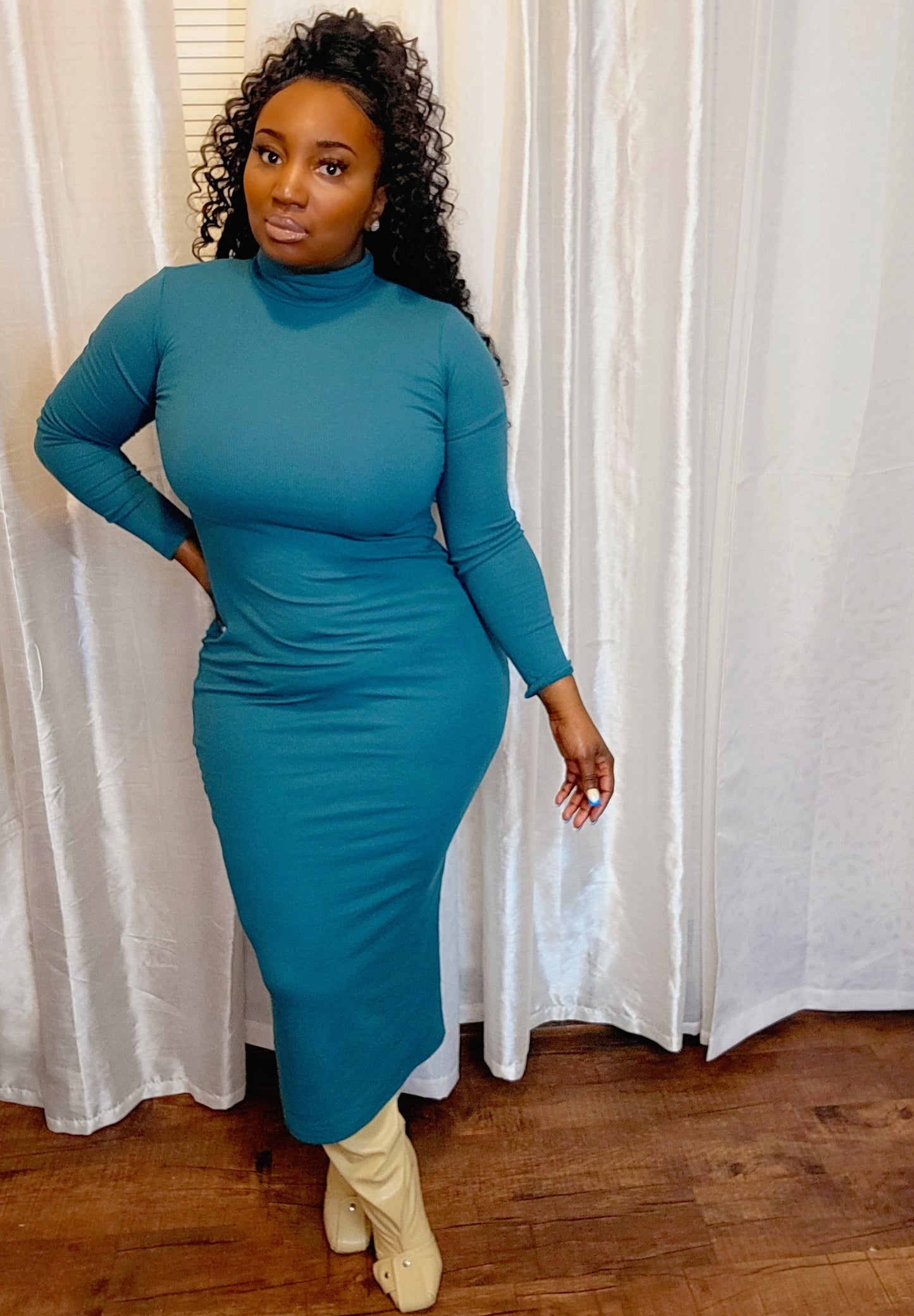 "Maxine" Maxi Dress
